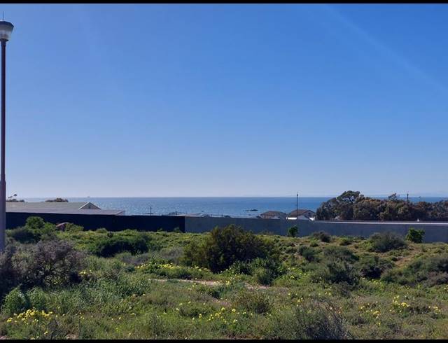 LAND FOR SALE IN SANDY POINT